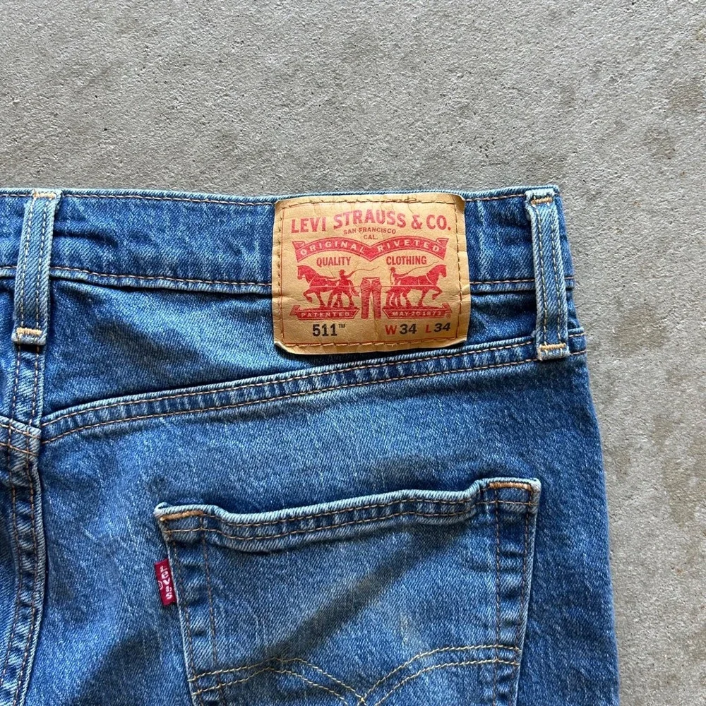 Levis 511 Jeans Mens 34x34 Blue Medium Wash Denim‎ Slim Fit Pants